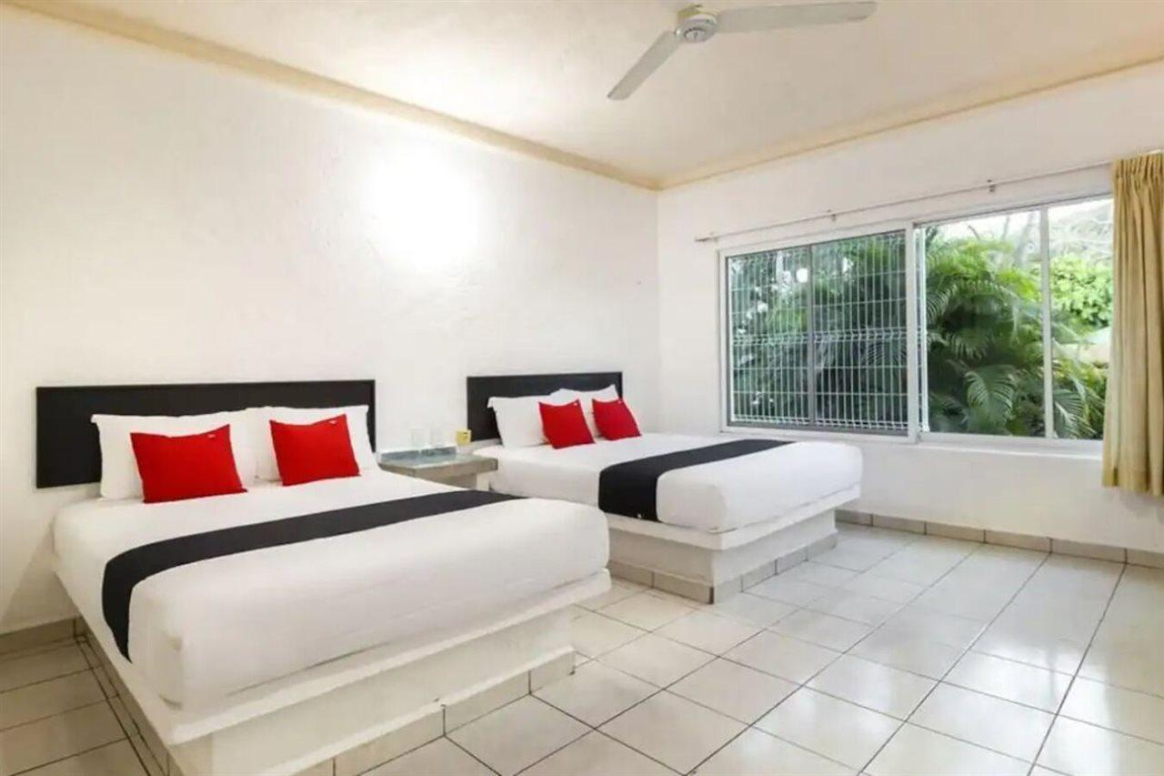 Hotel Parotas Manzanillo Buitenkant foto