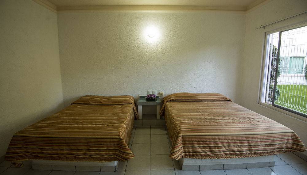 Hotel Parotas Manzanillo Buitenkant foto