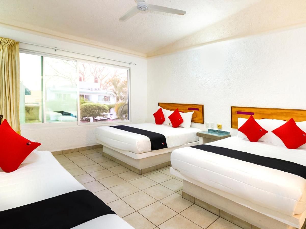 Hotel Parotas Manzanillo Buitenkant foto